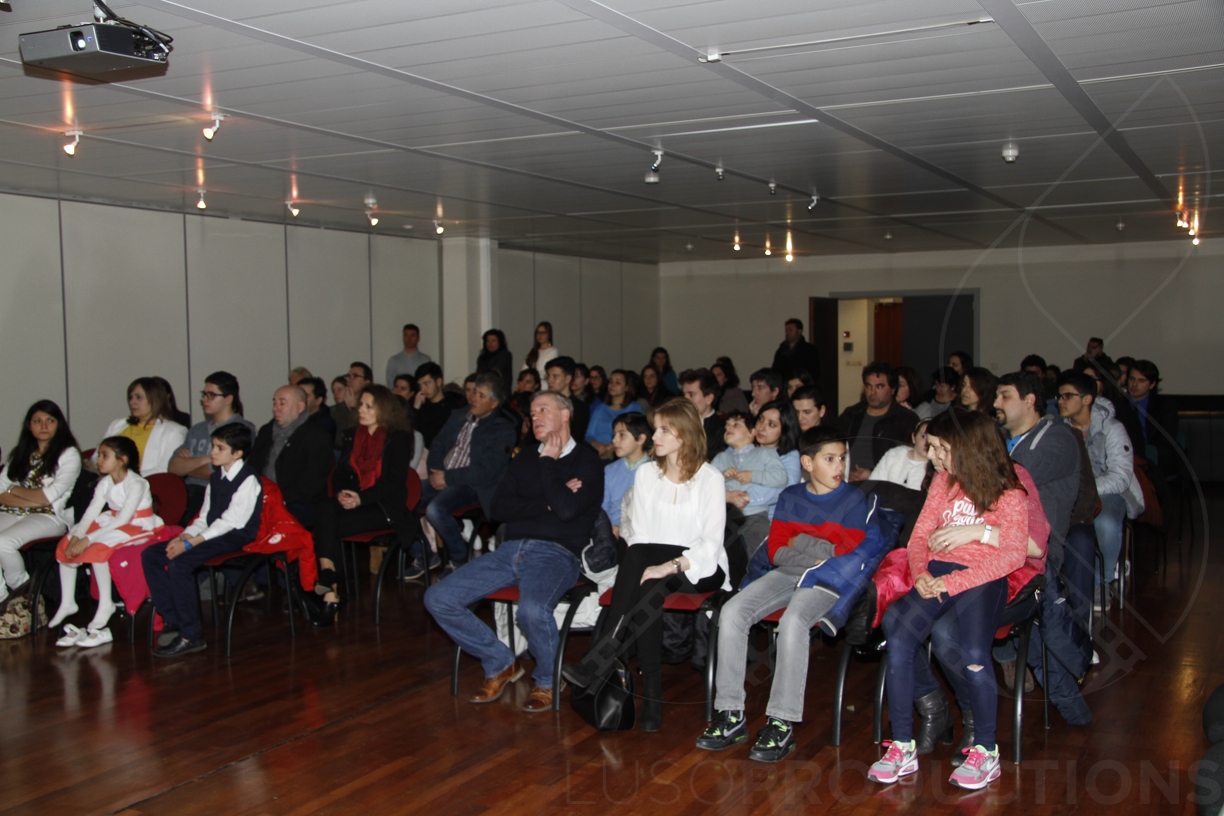 embaixada diplomas 008