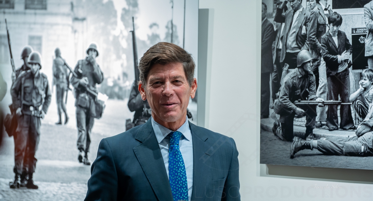 Exposição fotográfica de Alfredo Cunha