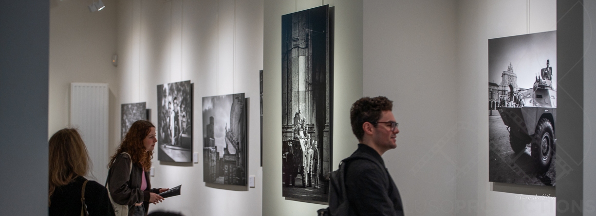 Exposição fotográfica de Alfredo Cunha