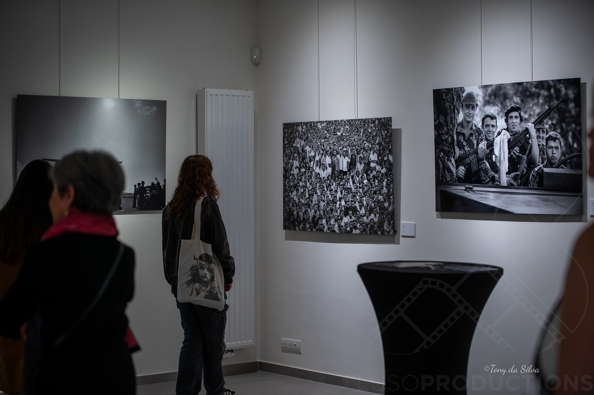 Exposição fotográfica de Alfredo Cunha